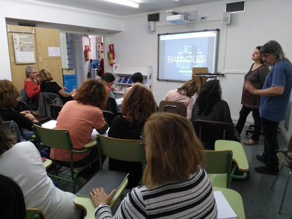 Els Serveis Educatius obren un cicle perquè els docents coneguin les cultures presents a la comarca